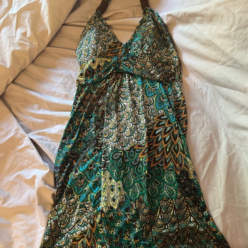 Elegant Green Backless Dress